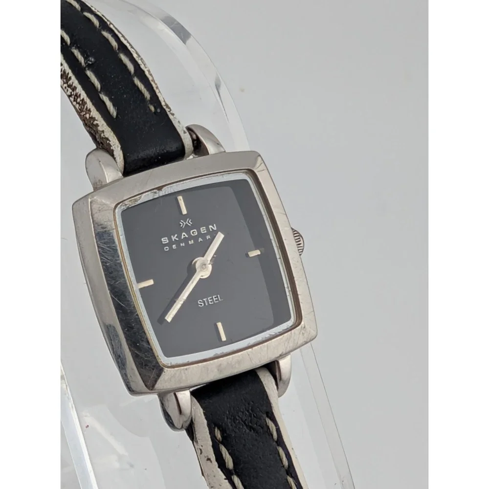 Skagen Steel Watch Women 17mm‎ Case Petite Black Leather Band- New Battery